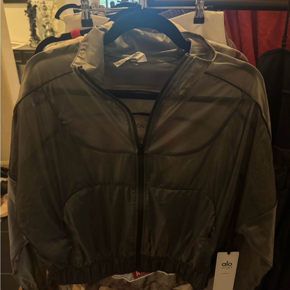 NWT ALO Yoga Mist Cropped Jacket - Picture 4 of 5